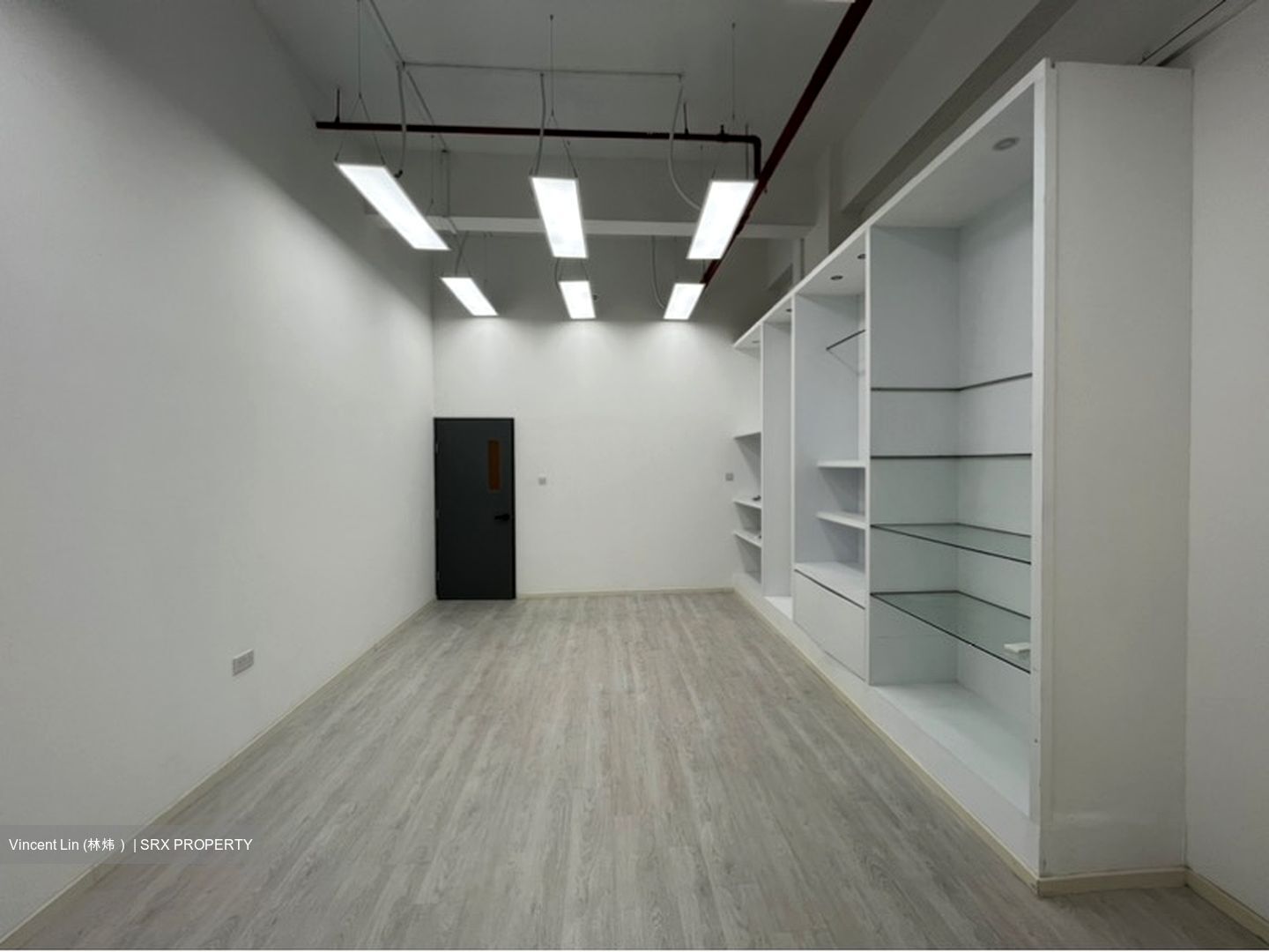A'Posh BizHub (D27), Factory #607436881